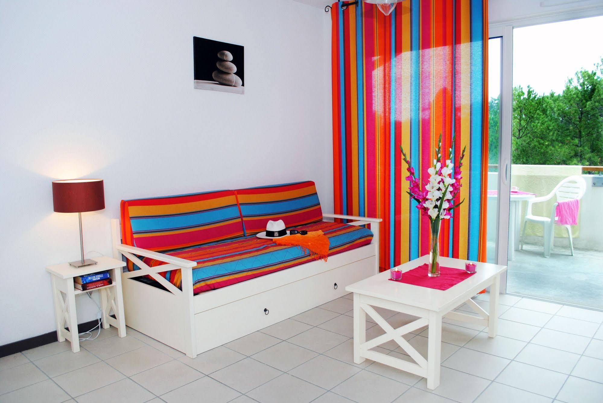 Residence Nemea Les Terrasses De L'Ocean Мольєтс-е-Маа Екстер'єр фото